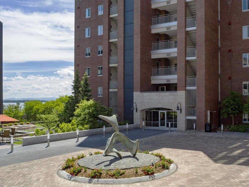 Courtyard Burlington Harbor Otel Dış mekan fotoğraf